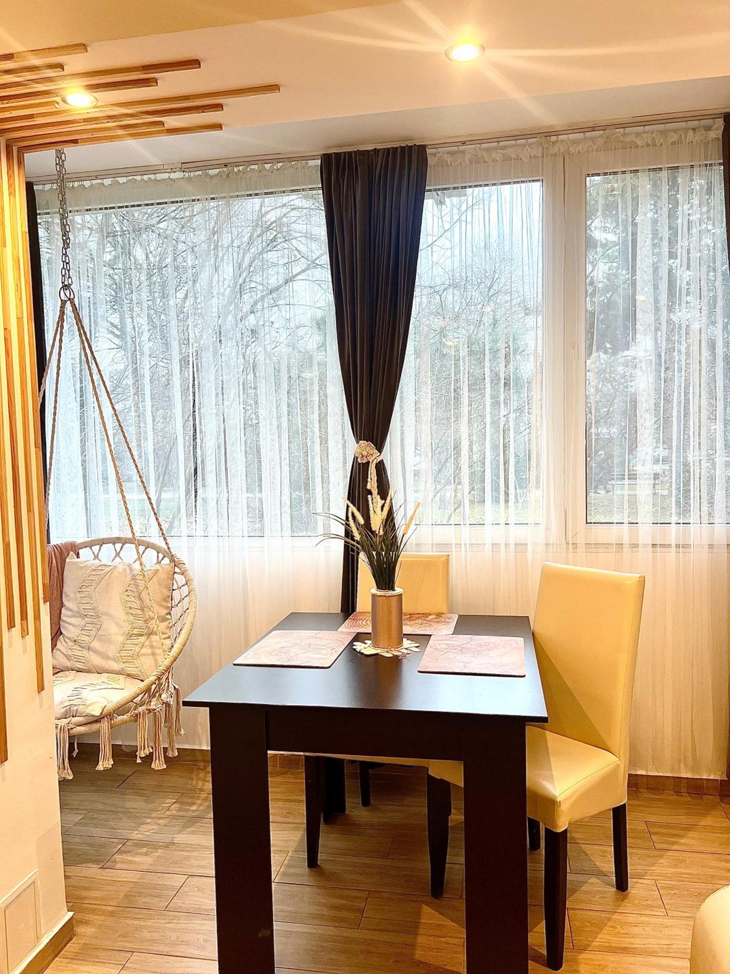 The House In The Park Bucharest Appartement Buitenkant foto